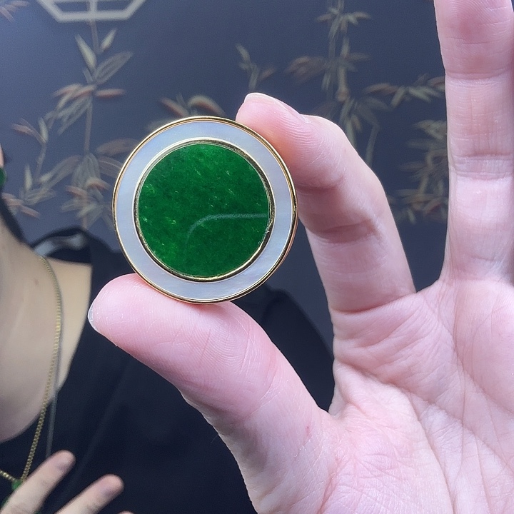 翡翠吊坠(不含链)银S925镶嵌特价 有白点