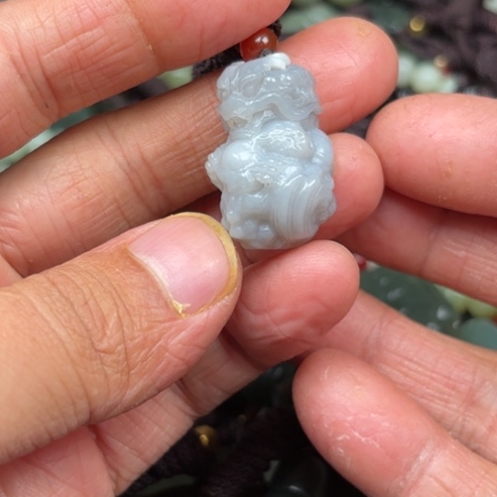 和田玉吊坠未镶嵌