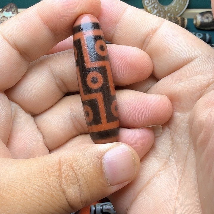 东***杨玛瑙/玉髓颈饰未镶嵌