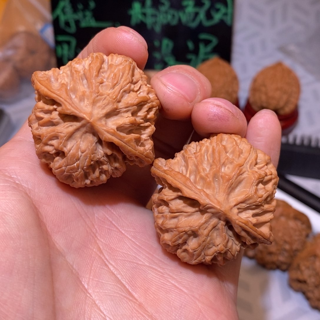 徐*昇42尺苹果园文玩核桃全品无修