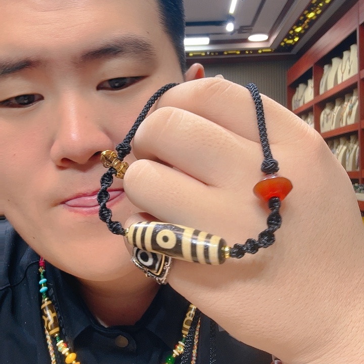 未镶嵌玛瑙/玉髓珠宝奇石