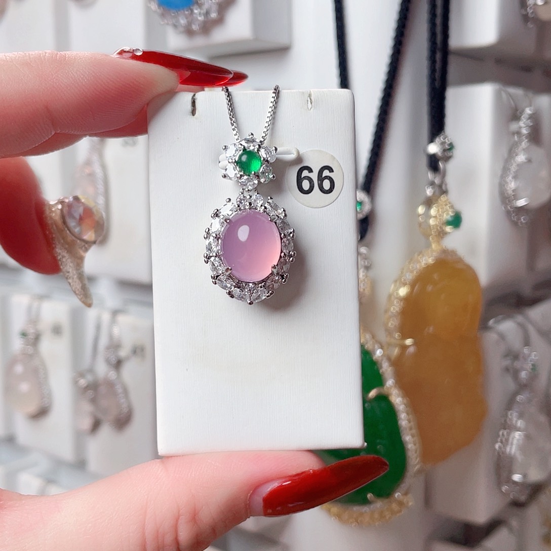 玛瑙/玉髓吊坠(赠链)未镶嵌