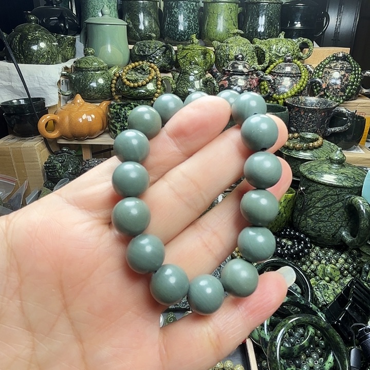 蛇纹石玉未镶嵌珠宝半成品松花石玉福利款1.2手串
