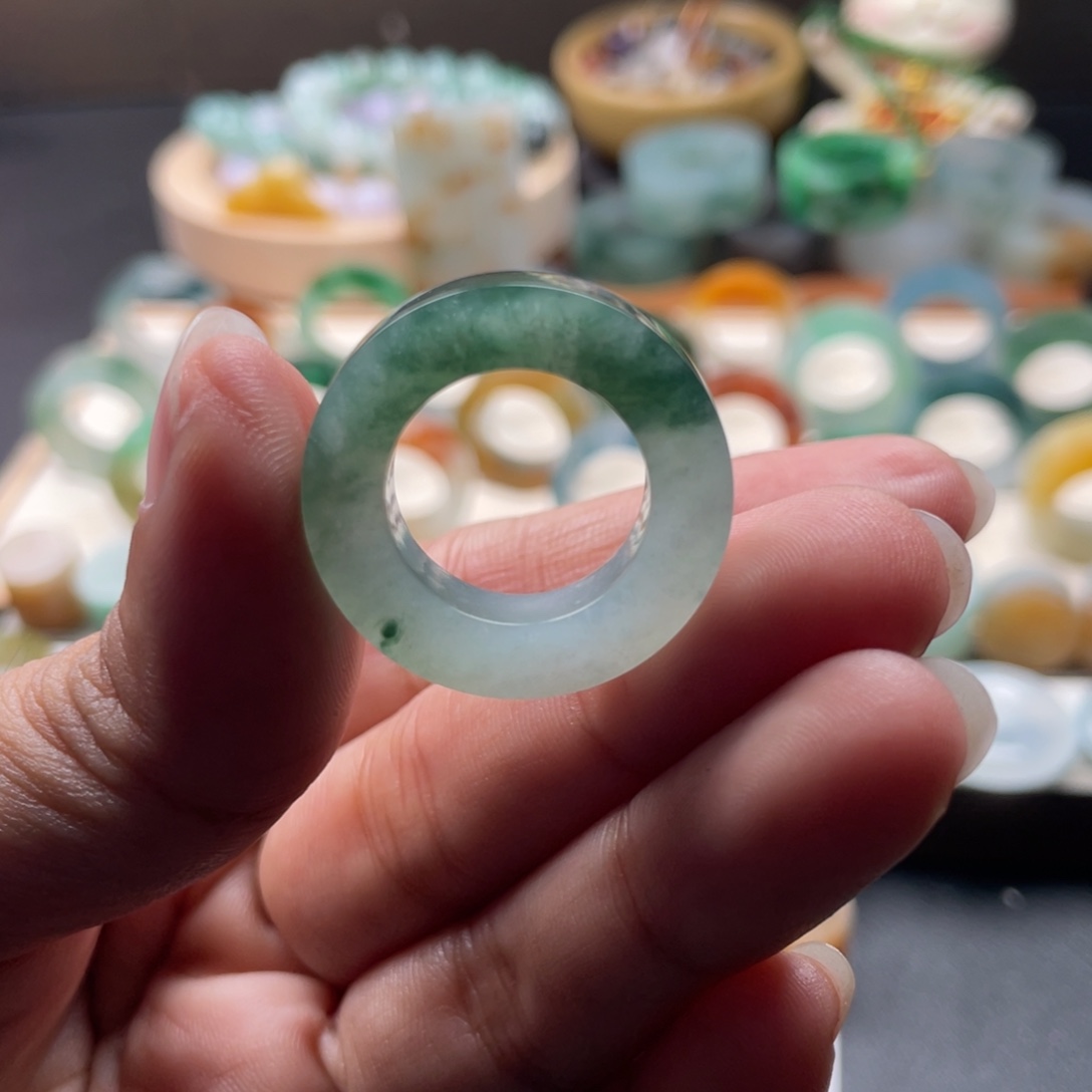 困****定制翡翠未镶嵌翡翠