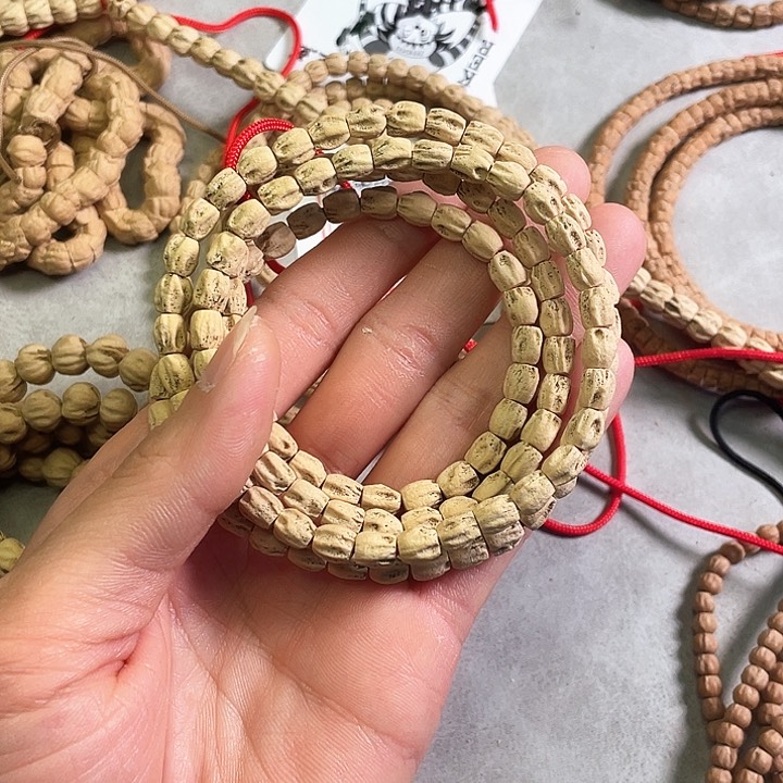 柏香籽/百香籽吊坠路*柱