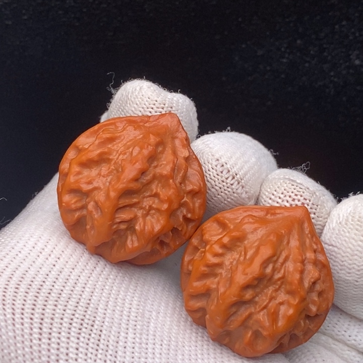 文玩核桃把件蓝**洋龙脊