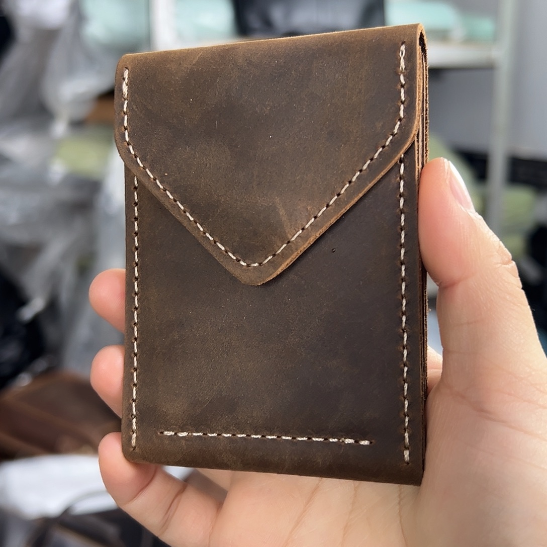 咖色疯马皮驾驶证套卡包