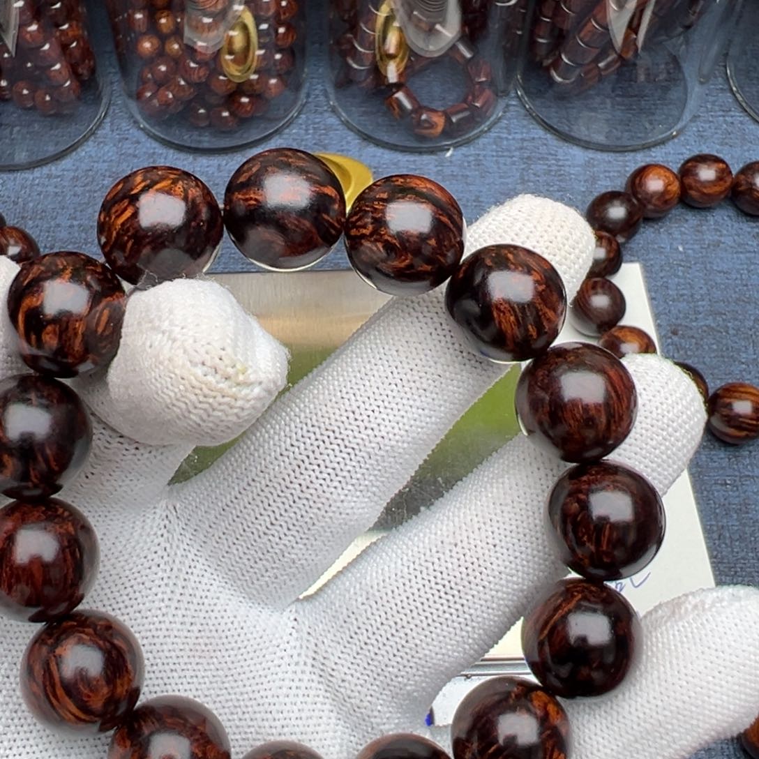 木用****9海南红降花梨公1.5黑金满火焰纹超一档