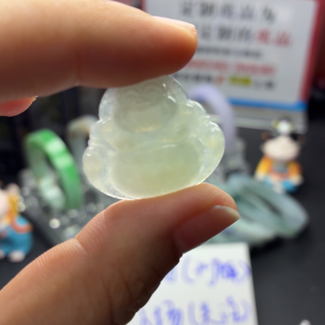 定制翡翠未镶嵌缅A翡翠多样性发一