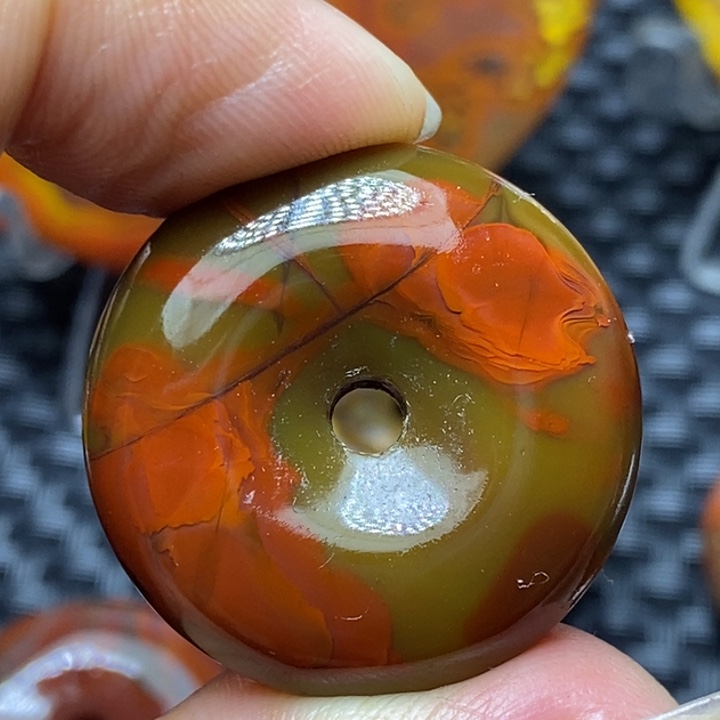 玛瑙/玉髓颈饰未镶嵌沧**月