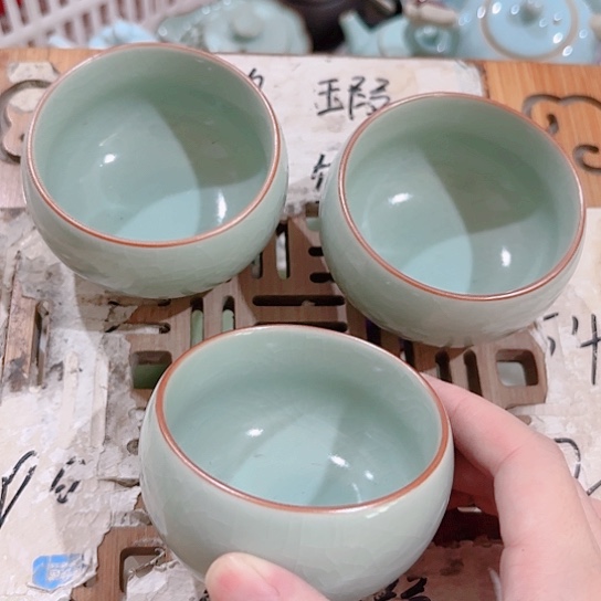 微瑕介意的勿拍，喜欢再下单，谢谢支持