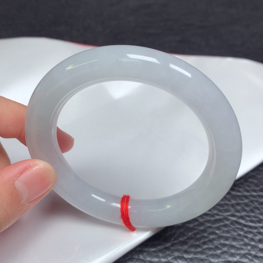 翡翠手镯（圆镯）未镶嵌