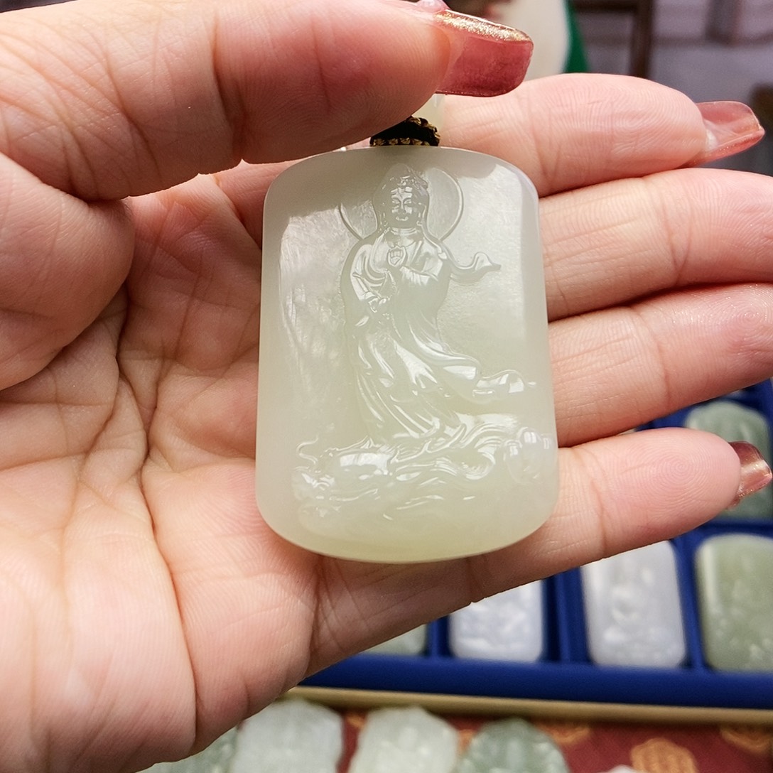 【闪购商品】和田玉颈饰未镶嵌雪*