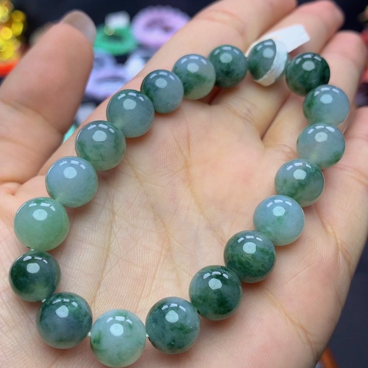 翡翠手链未镶嵌翡翠