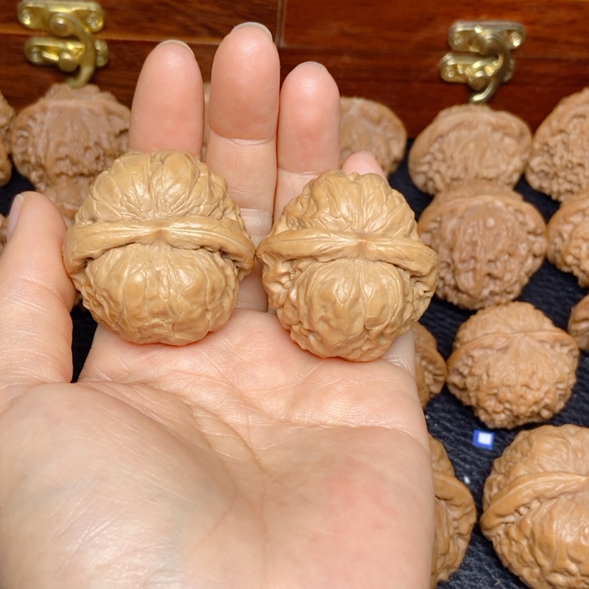 【闪购商品】文玩核桃吊坠望***导蛙蛙40