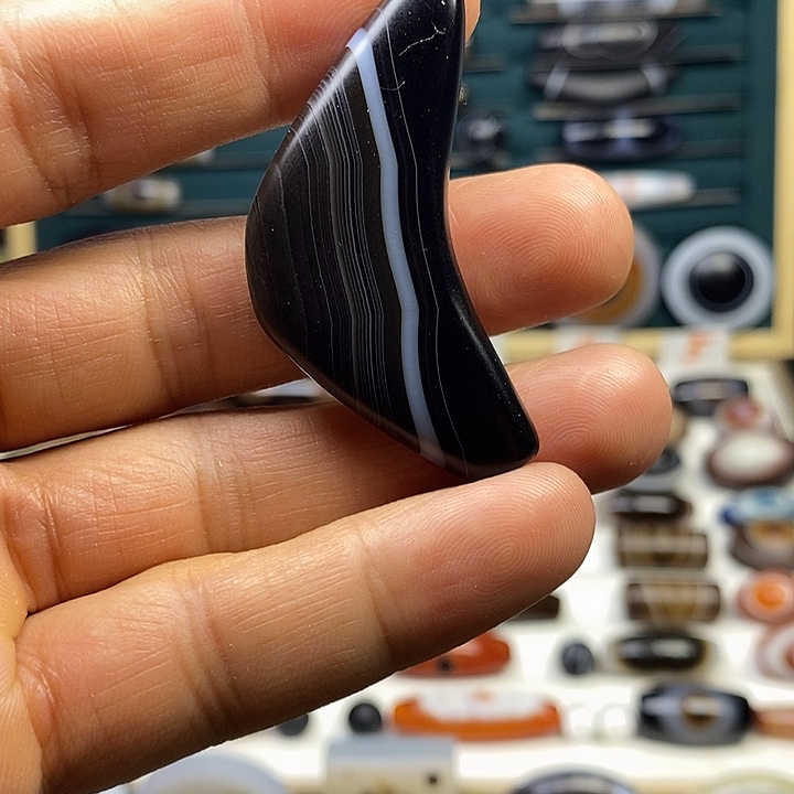 未镶嵌颈饰玛瑙/玉髓