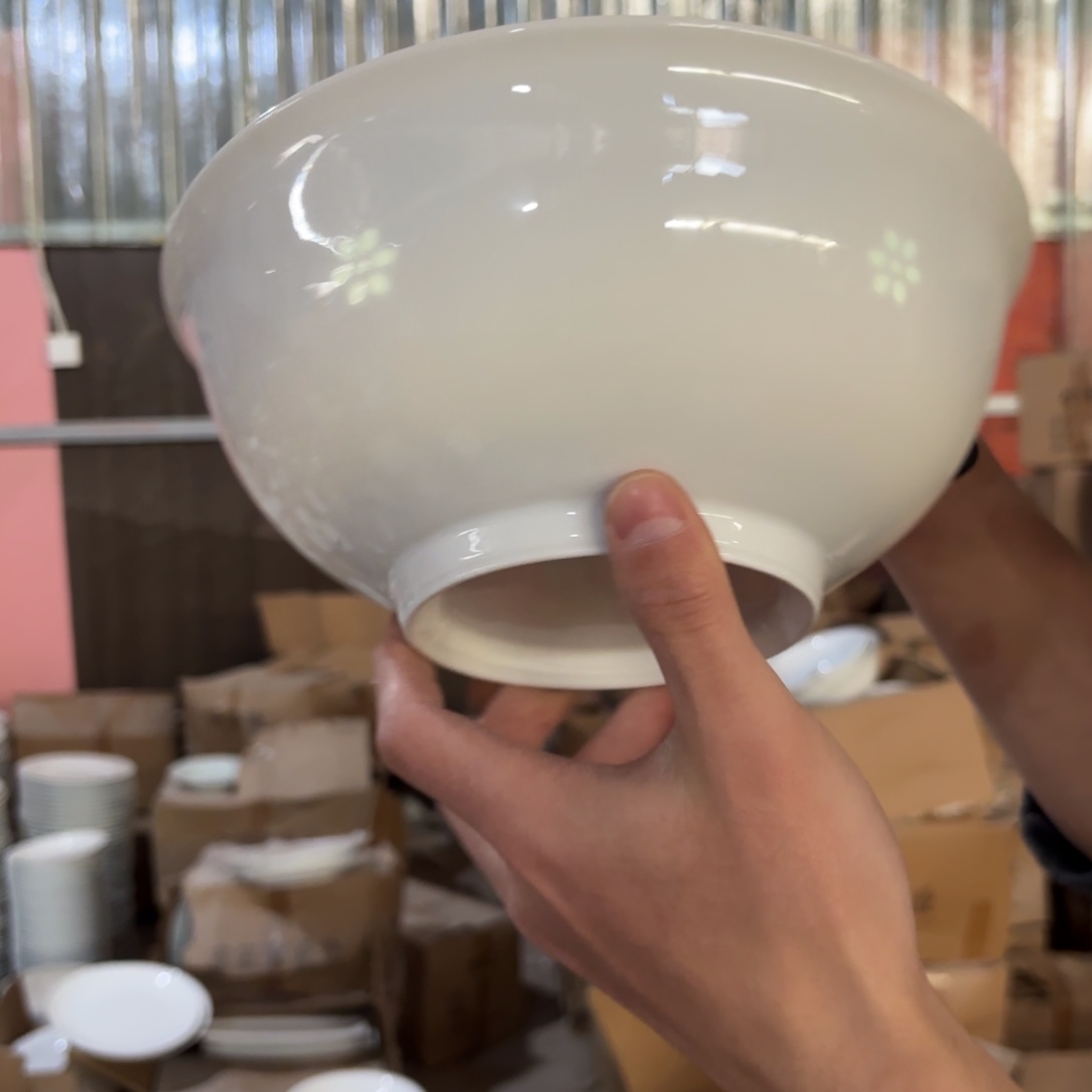 8.5英寸高白泥玲珑大汤碗1只微瑕