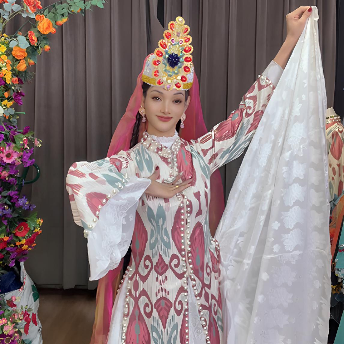 粉色艾特莱斯马甲重工版舞台标准版马甲