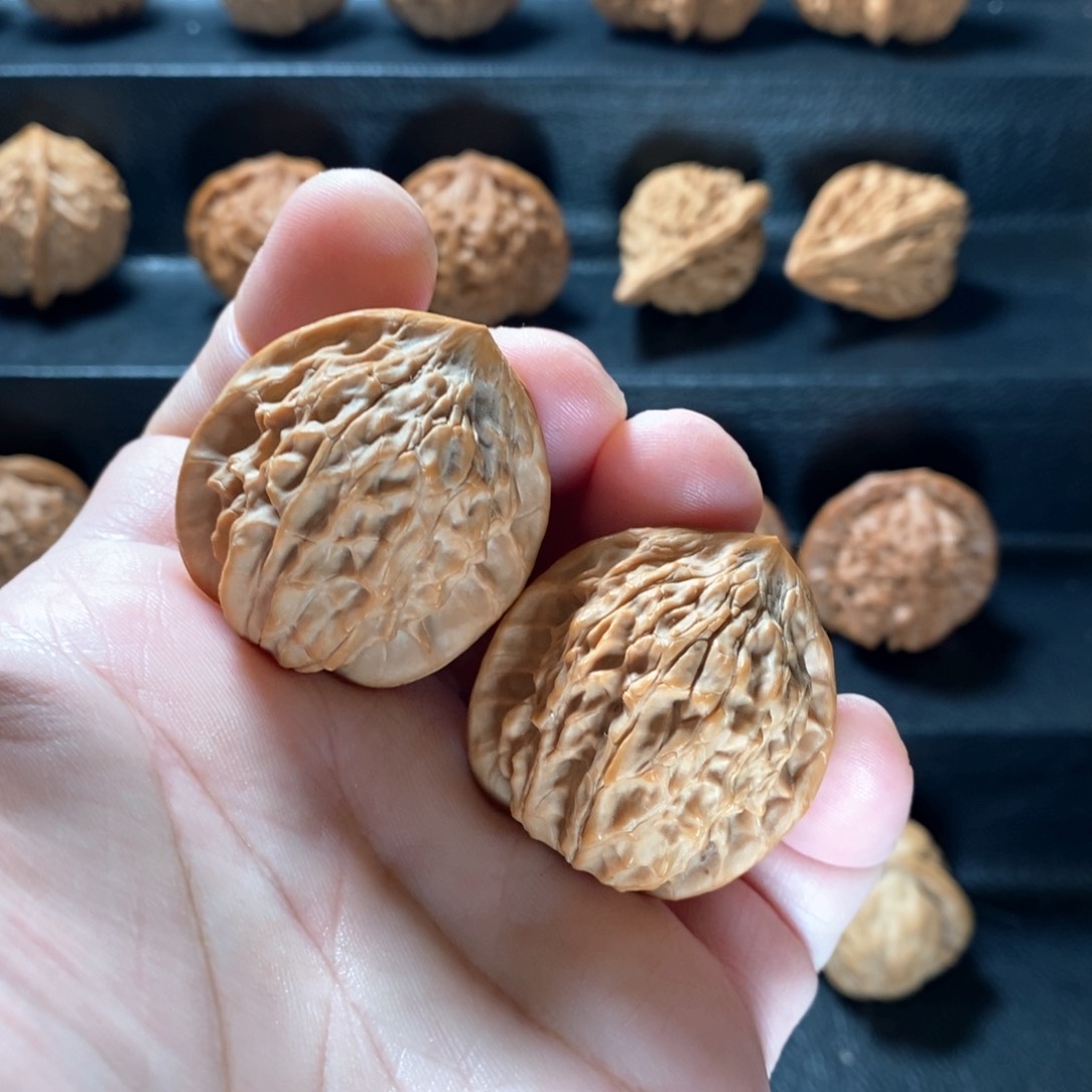 桃核把件野生原树七步沟微修35