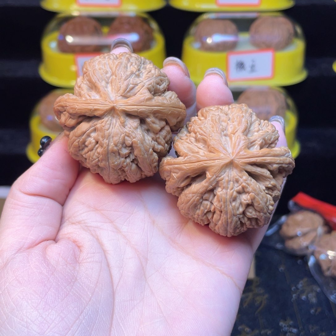 文玩核桃把件大粗筋46