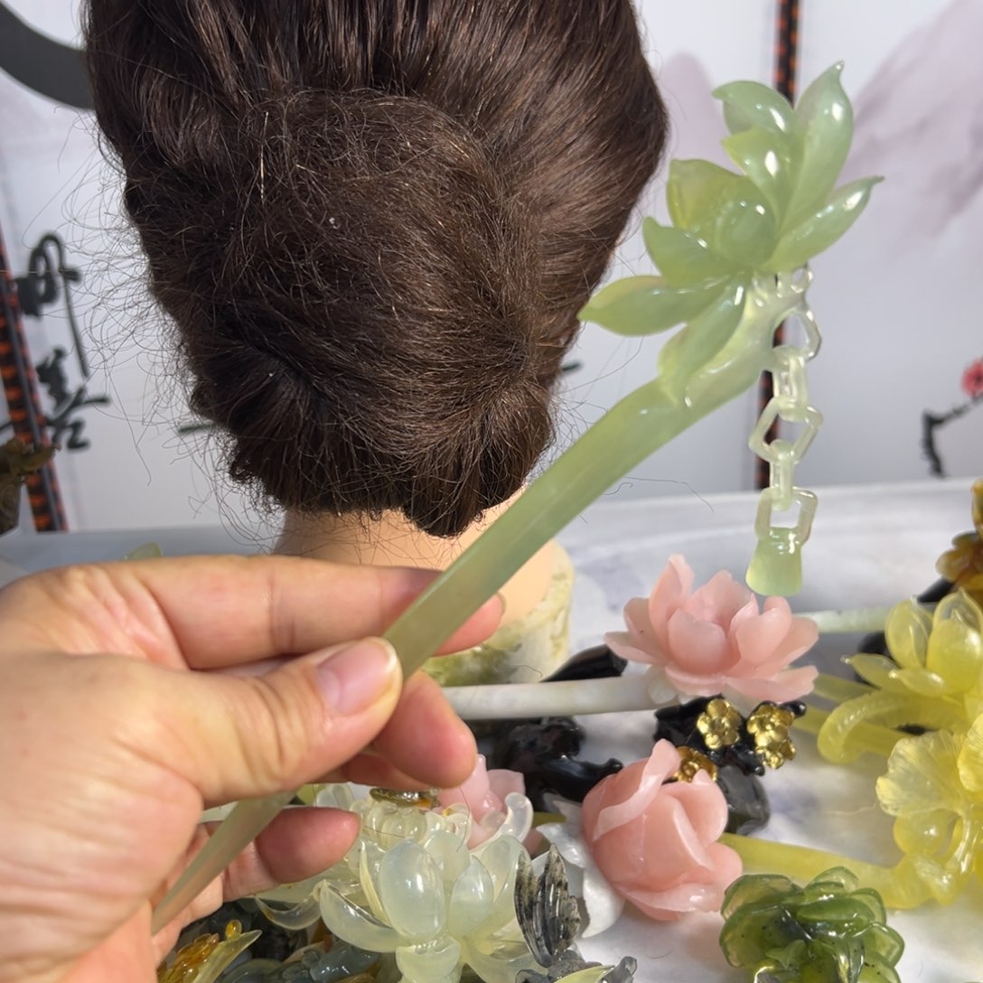 ꧁***꧂蛇纹石玉未镶嵌发饰