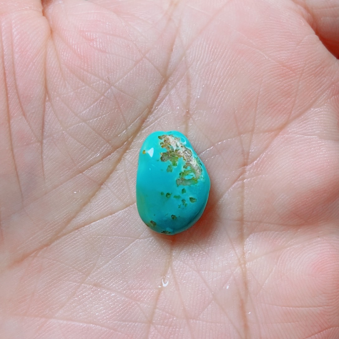 绿松石挂件未镶嵌绿松石