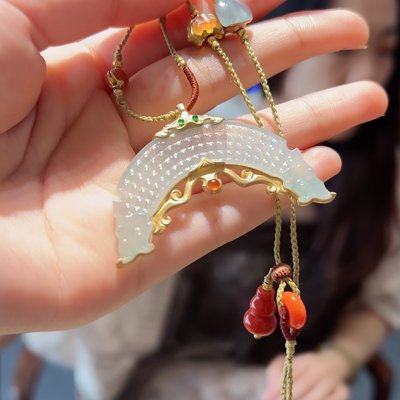 【闪购商品】翡翠颈饰18K金镶嵌玉珩挂件