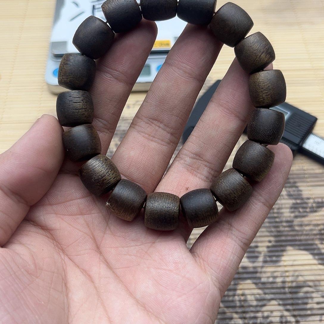 沉香碎屑沉香莺歌绿