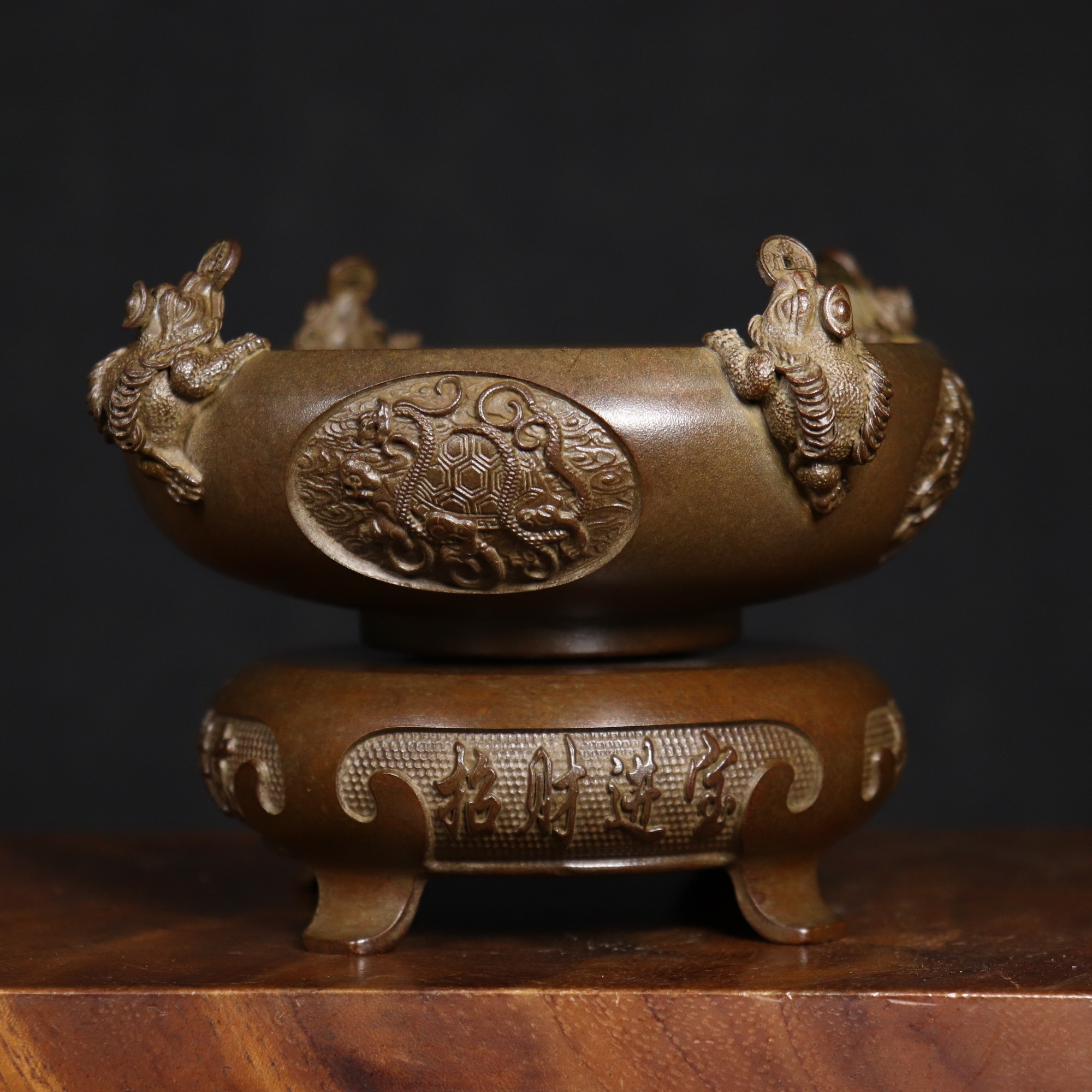 四神兽金蝉聚宝盆创意陶瓷大号麒麟旋转摆件貔貅复古摆设工艺品