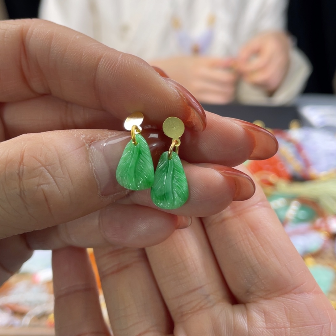 翡翠未镶嵌耳饰代编织