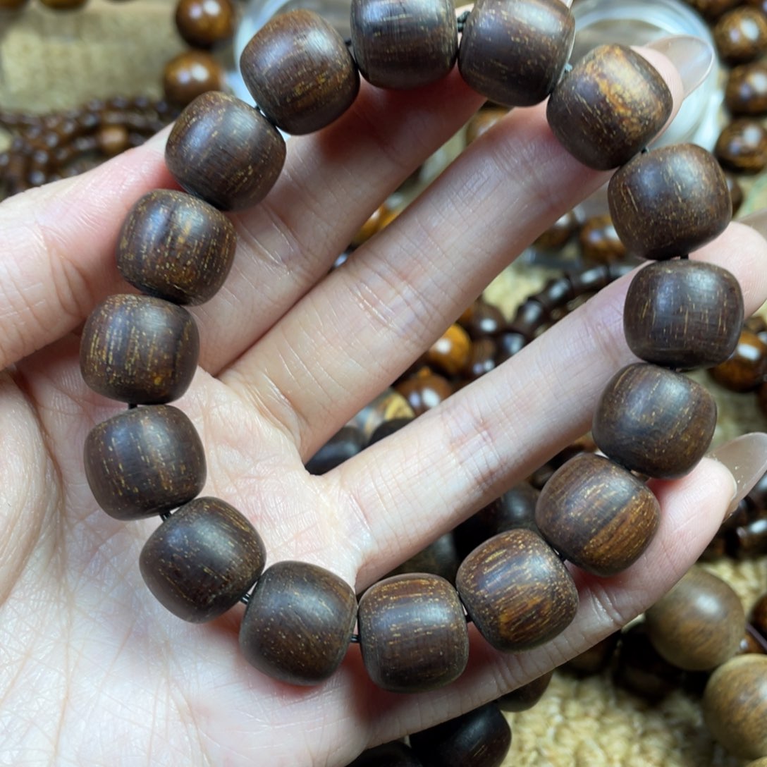 贡木手串/手链好****⁰贡木手串