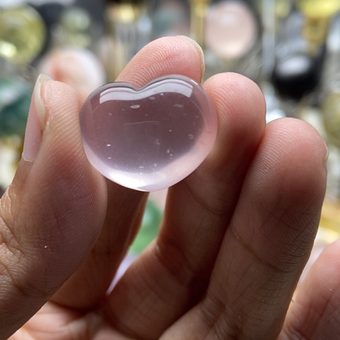 水晶摆件未镶嵌粉晶