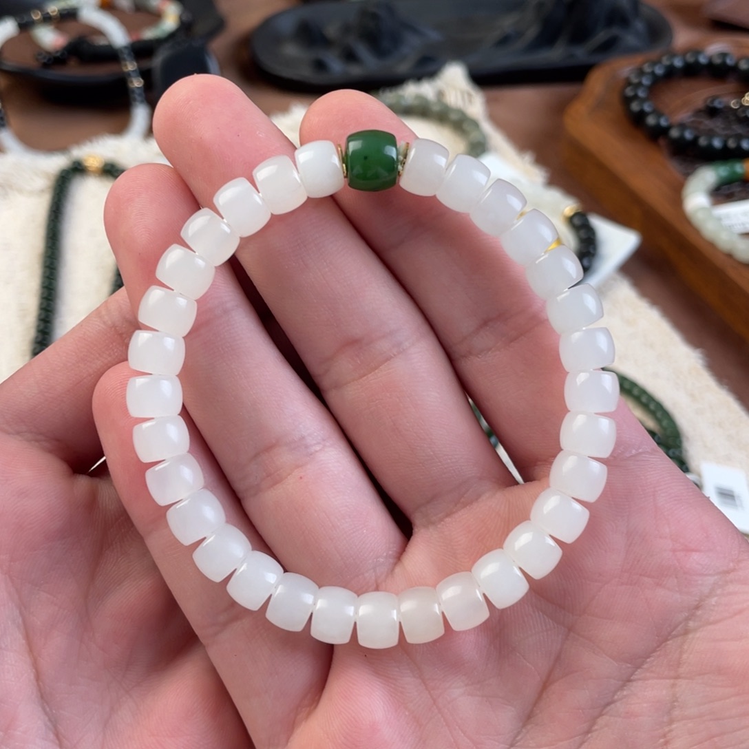 未镶嵌手串和田玉