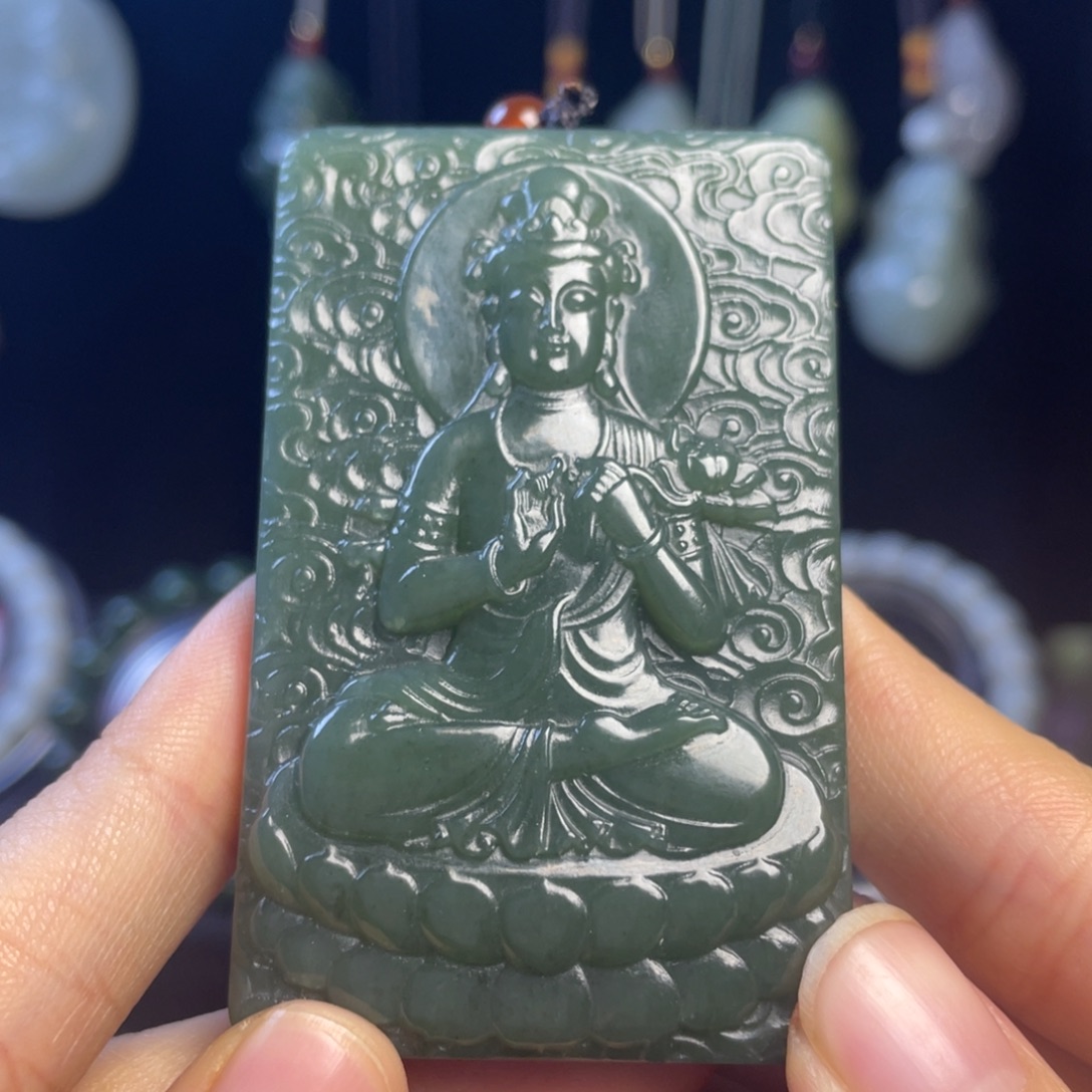 *****和田玉未镶嵌颈饰