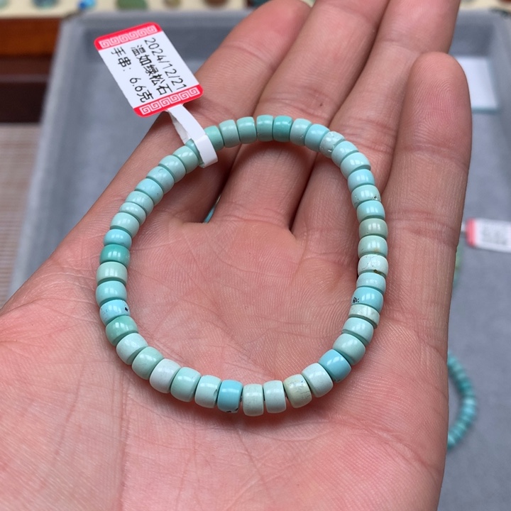 绿松石配饰未镶嵌