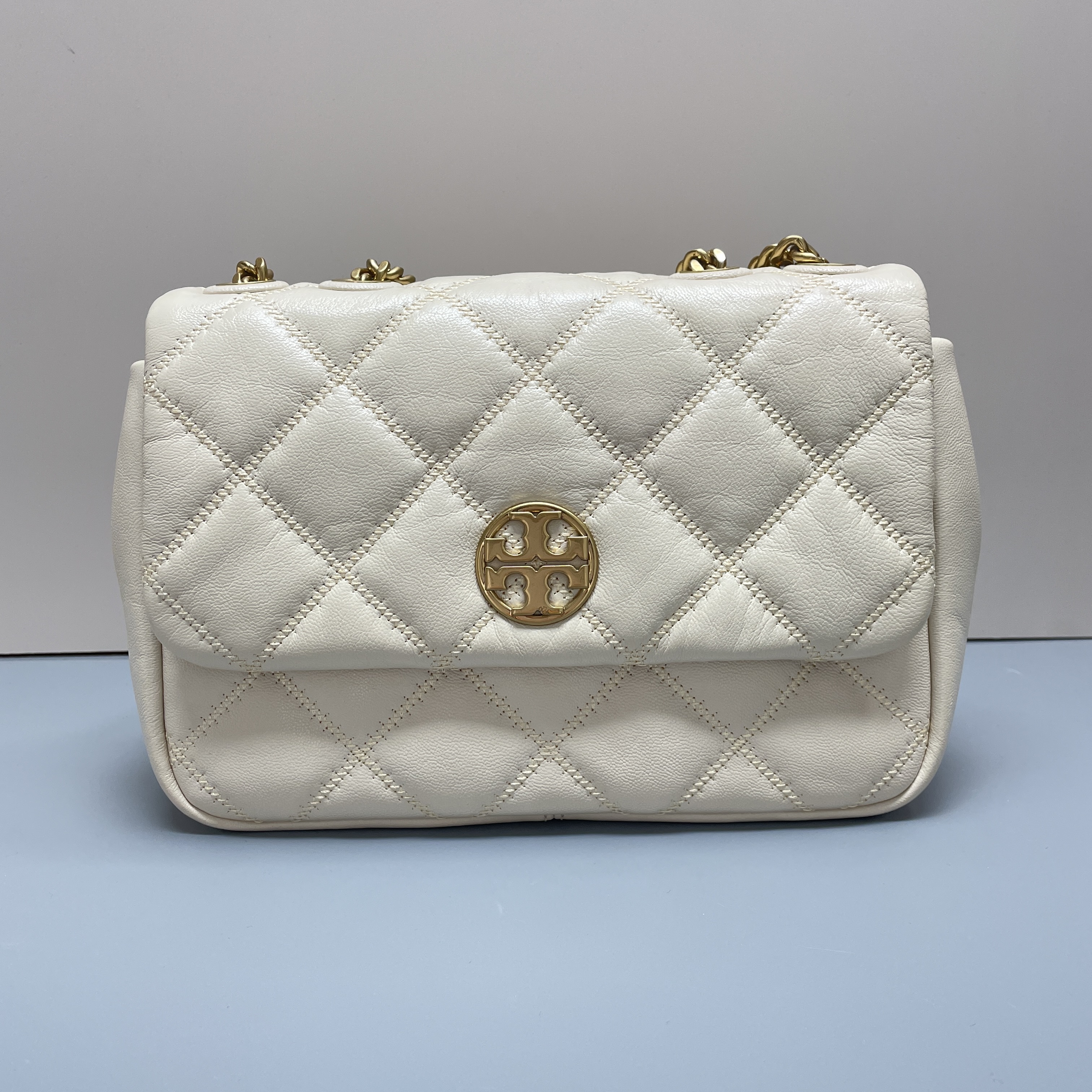 90新 TORY BURCH/汤丽柏琦 米白色方胖子链条包23*16*7cmM102908