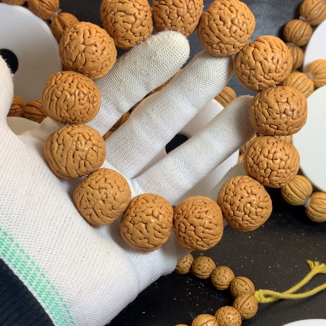 会****桃核手串23雷神野生