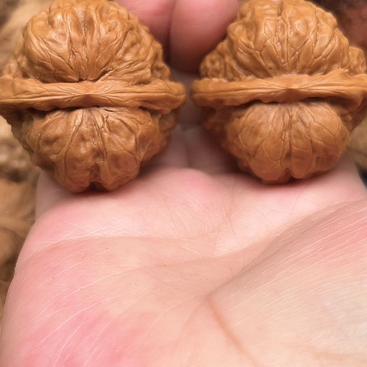 文玩核桃吊坠我想要