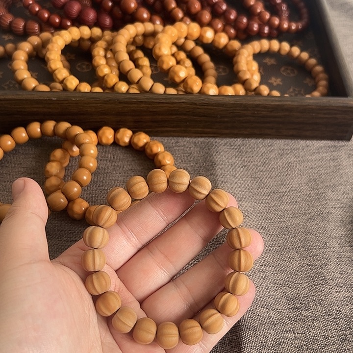 猴头核桃手串11左右哑光麻面全品毕业