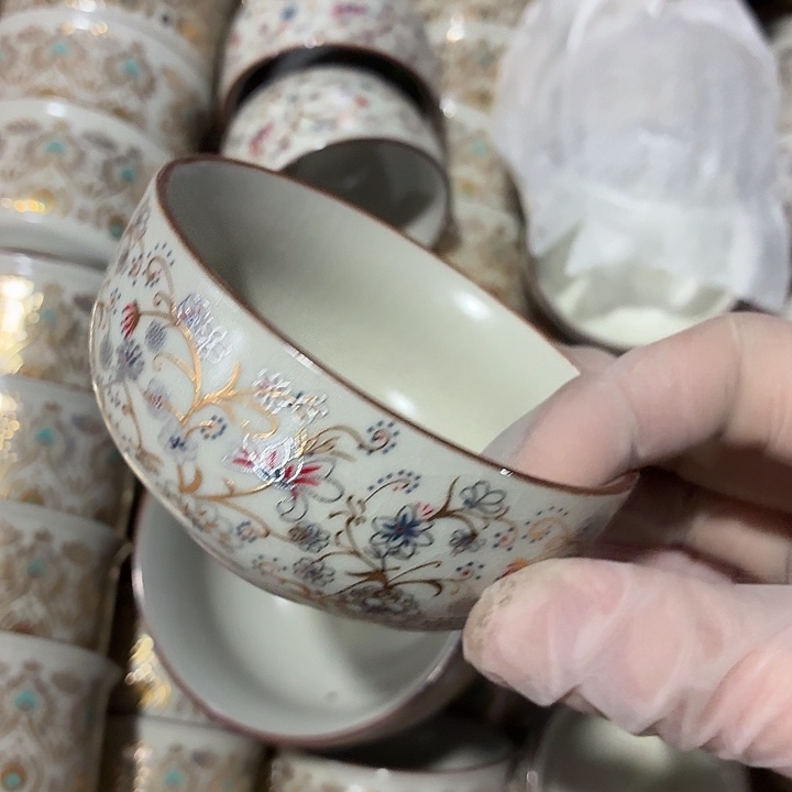 茶具微暇，介意勿拍