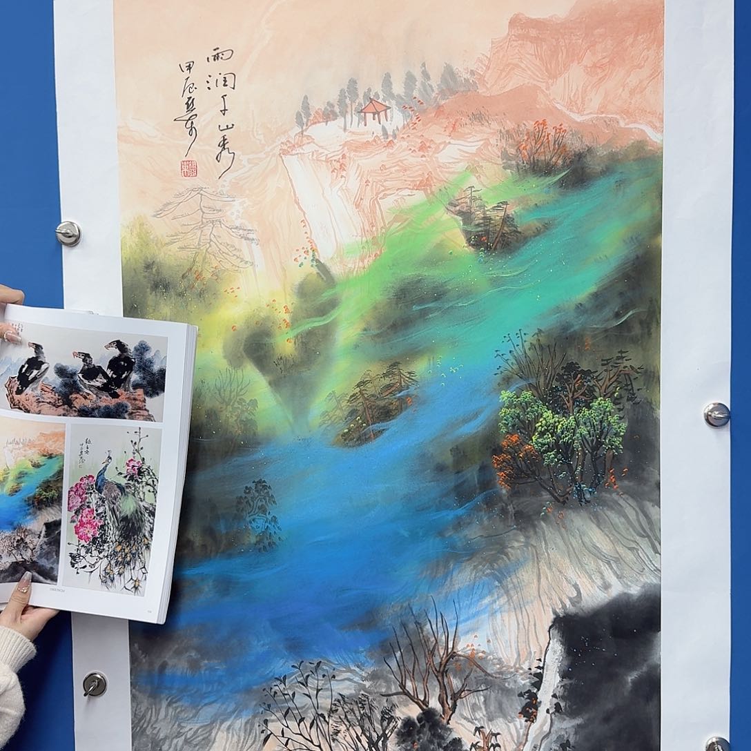 国画多次参加国内外大型