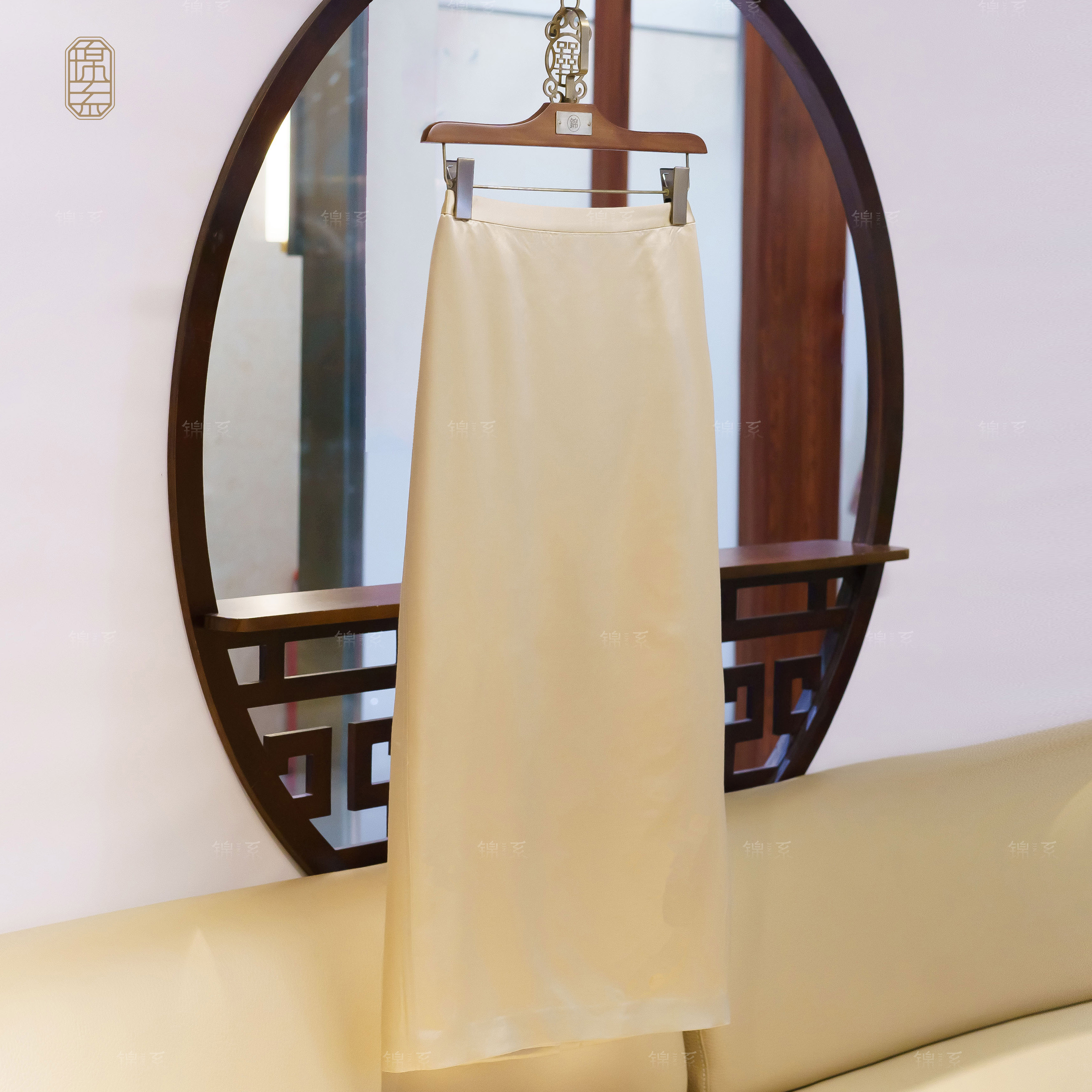 【锦系】丝毛缎新中式国风桑蚕丝后松紧腰半裙Q-382411