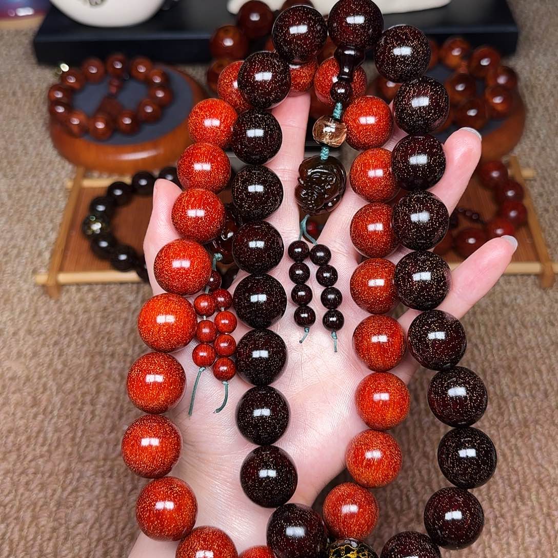 阳***郁檀香紫檀（小叶紫檀）想2.0手红紫