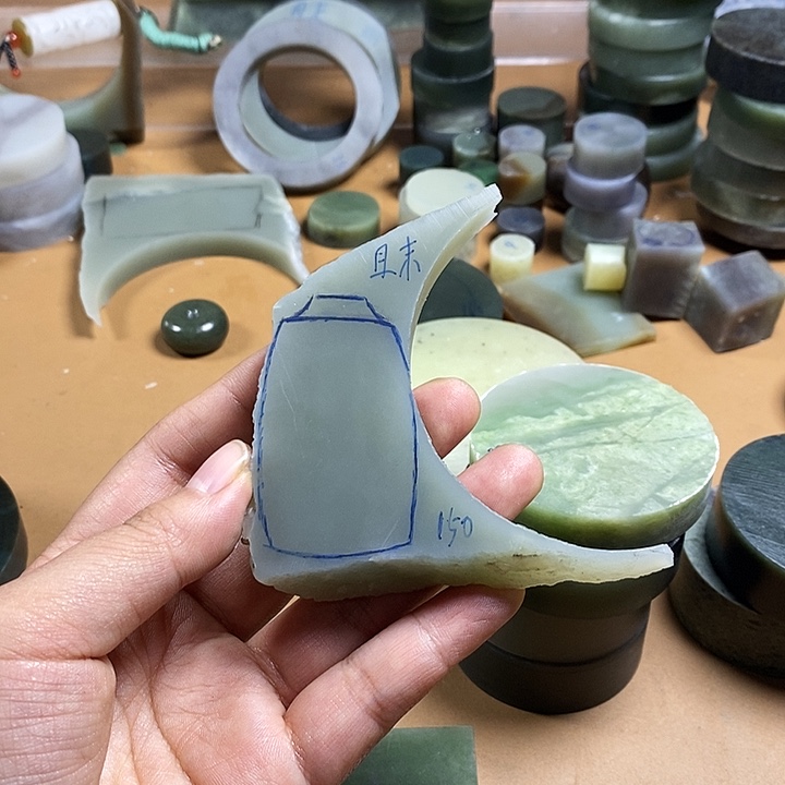 阿***原和田玉（糖玉）未镶嵌珠宝半成品
