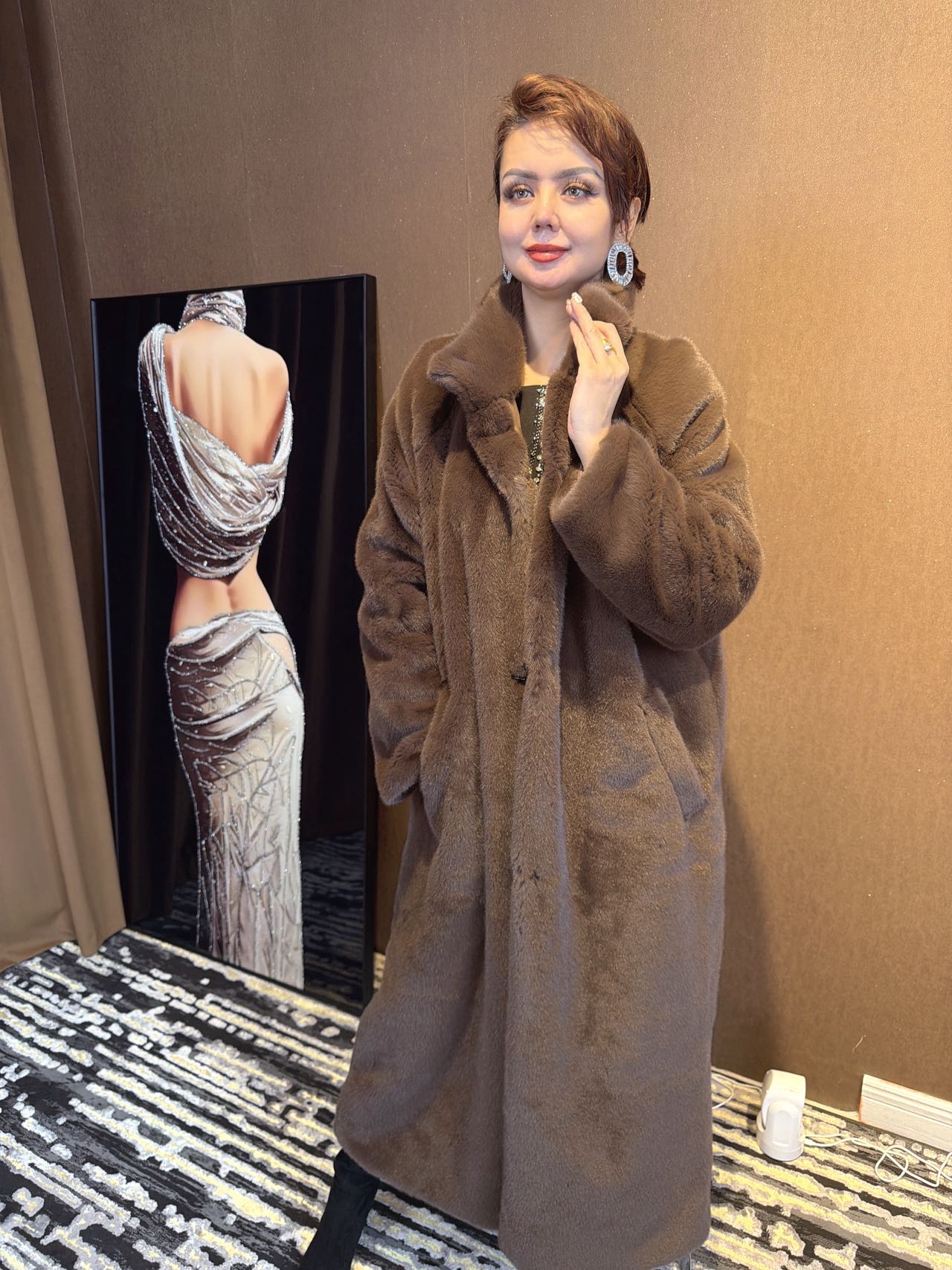 厚款立领休闲风民族风中老年女装大码韩版网红风衣