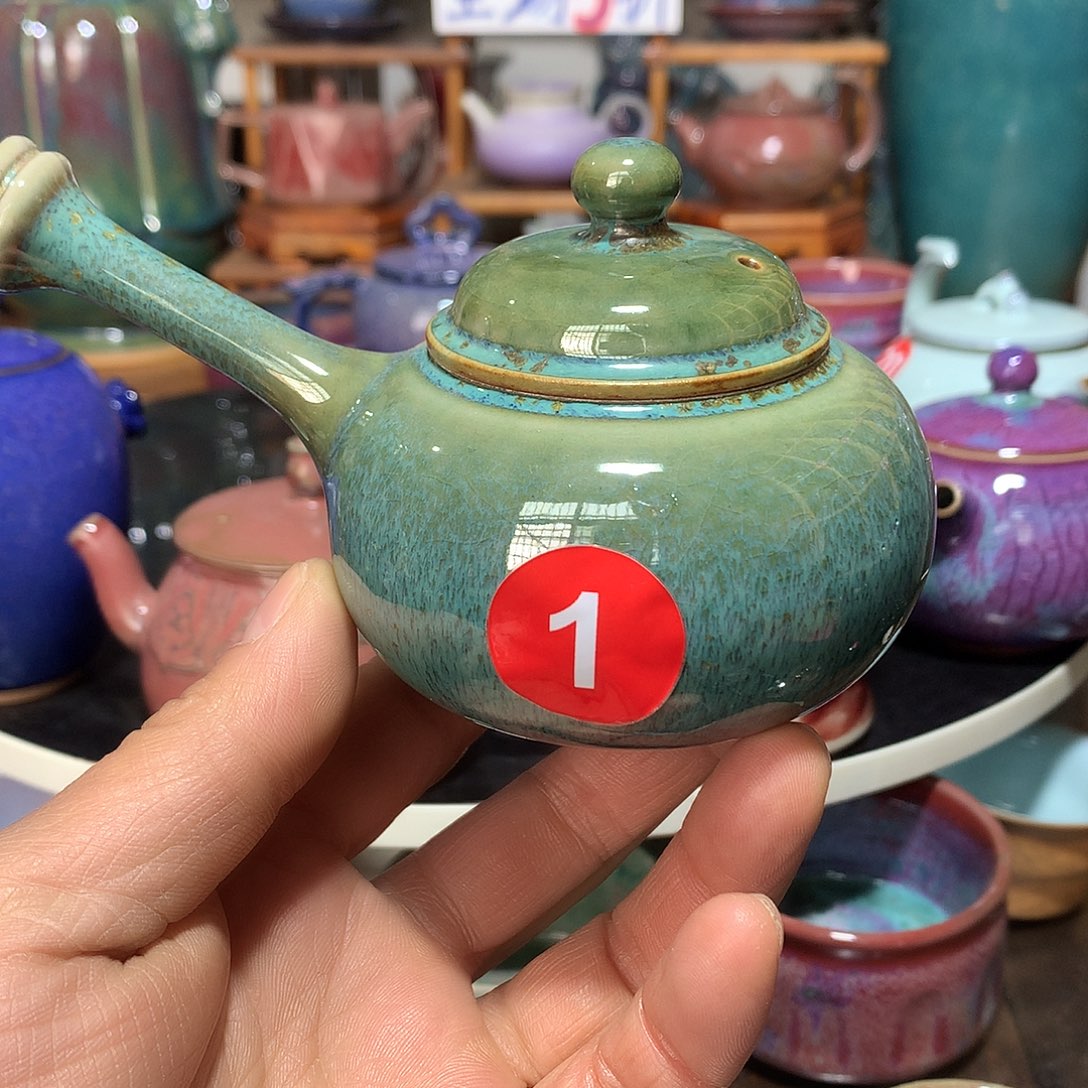 杯蔚*手签款钧瓷侧把壶