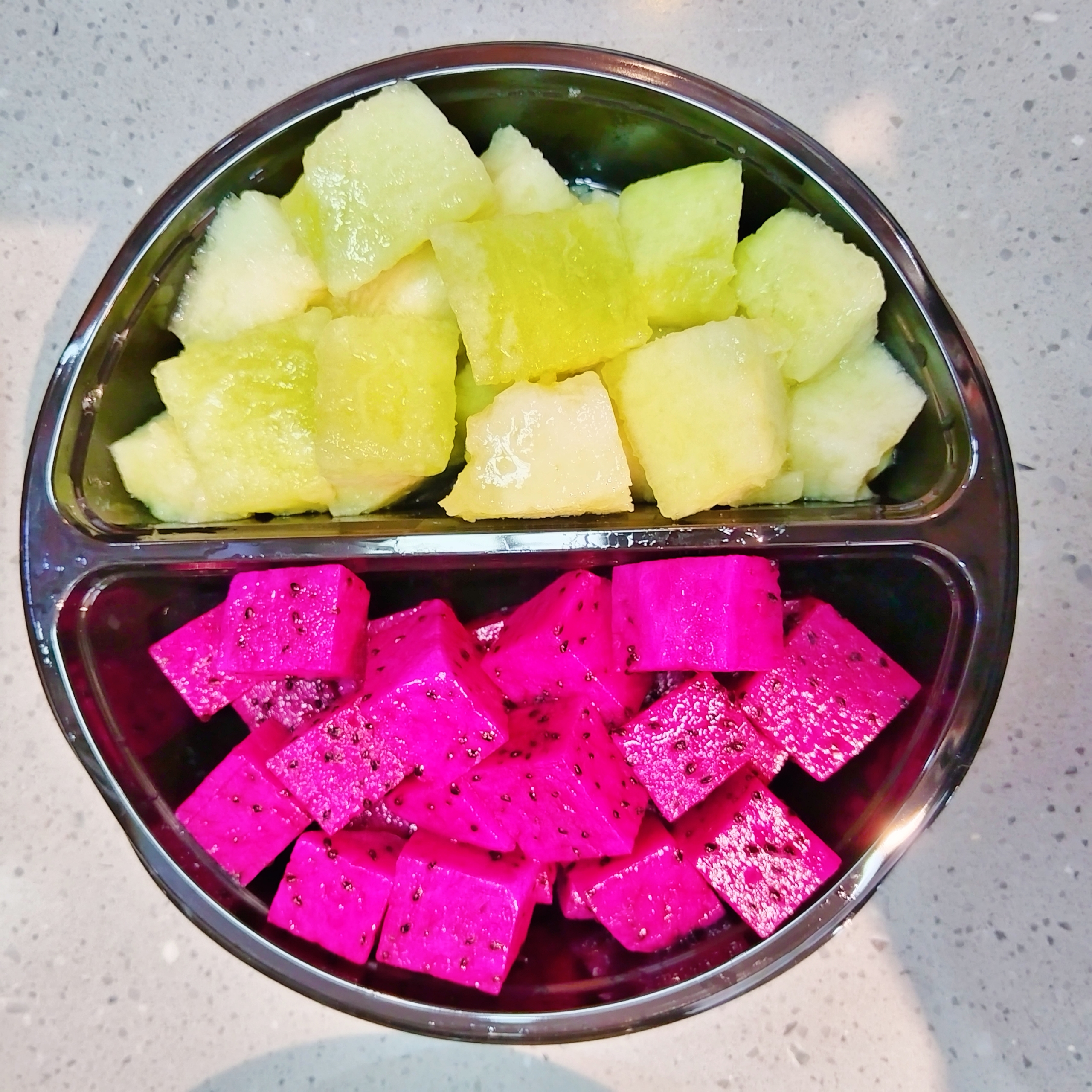 哈密瓜+火龙果（两拼果切）