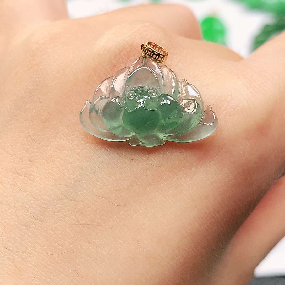 吊坠(不含链)18K金镶嵌翡翠