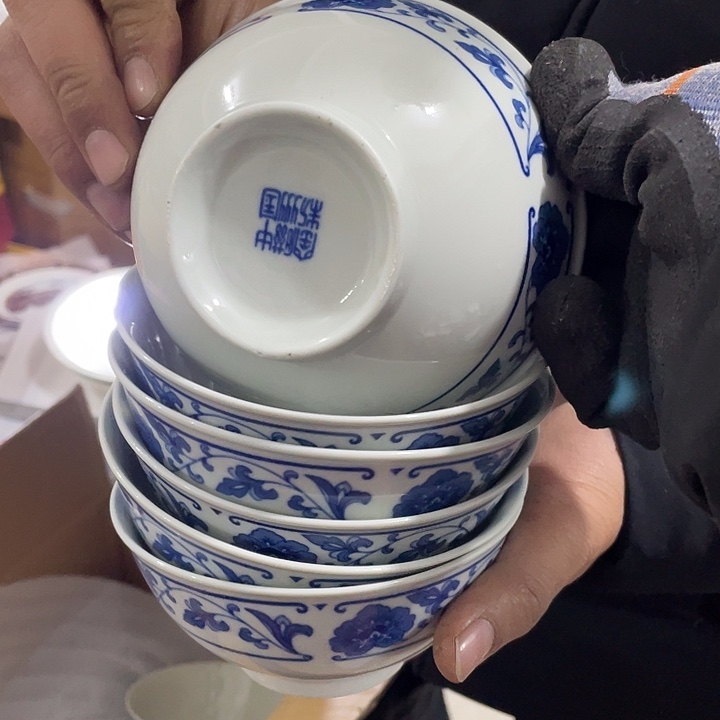 瓷片翡翠瓷5英寸碗6个 微瑕疵 口微失圆