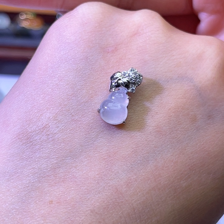 翡翠颈饰银S925镶嵌白冰葫芦